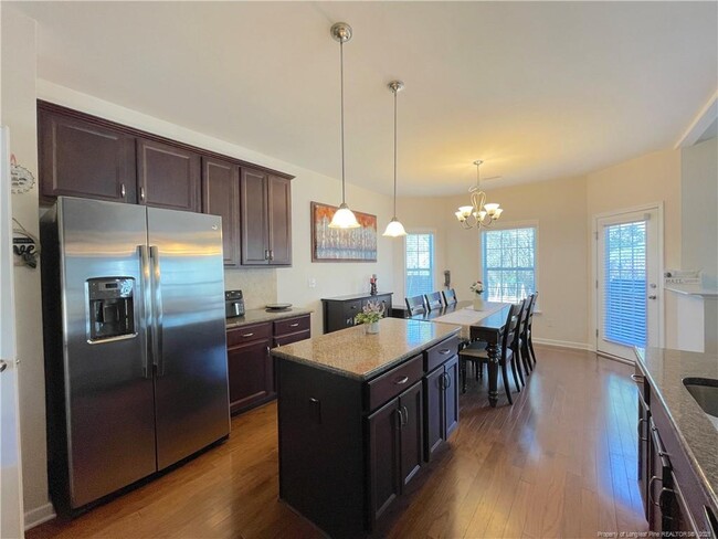 Building Photo - 347 Watchmen Ln