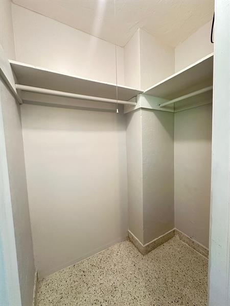 Building Photo - 1712 Fletcher St