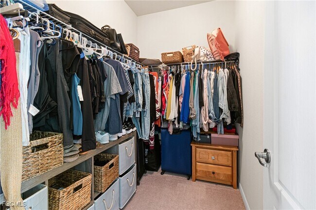 Building Photo - 11656 Eros Rd