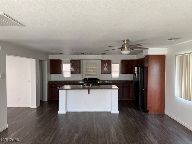 Building Photo - 10556 Gibbous Moon Dr