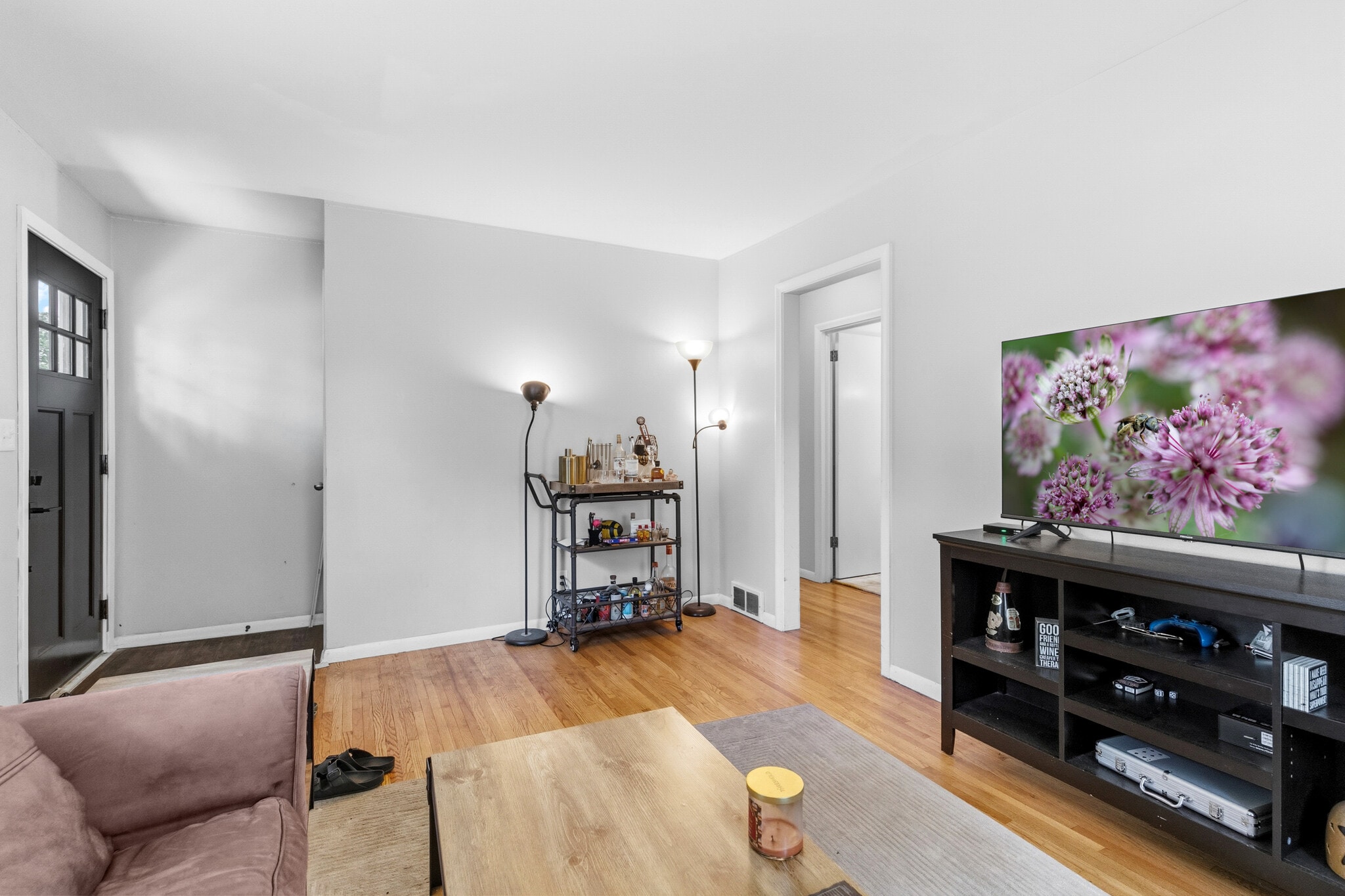 Building Photo - 2809 Brunswick Ave S