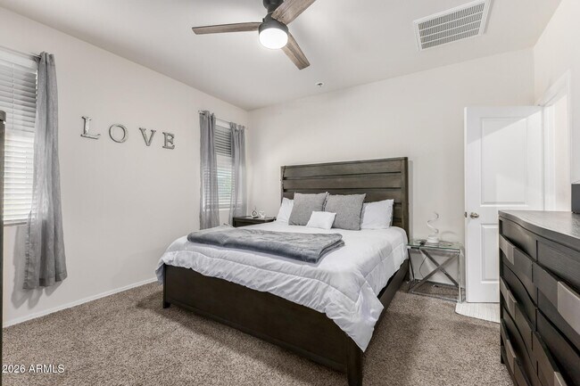 Building Photo - 24456 W Hacienda Ave