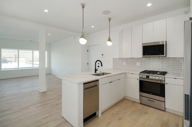 Building Photo - Newly Constructed Apartments in South Philly