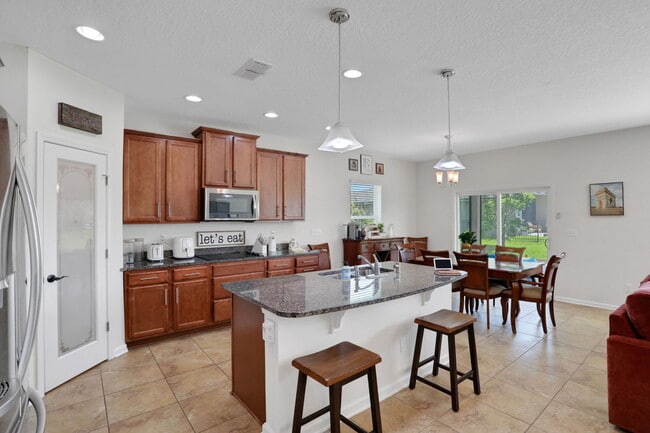 Building Photo - 16089 Garrett Grove Ct