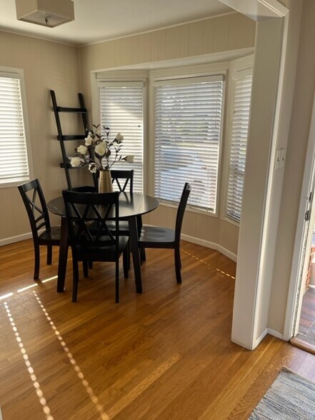 Building Photo - 4340 Josie Ave