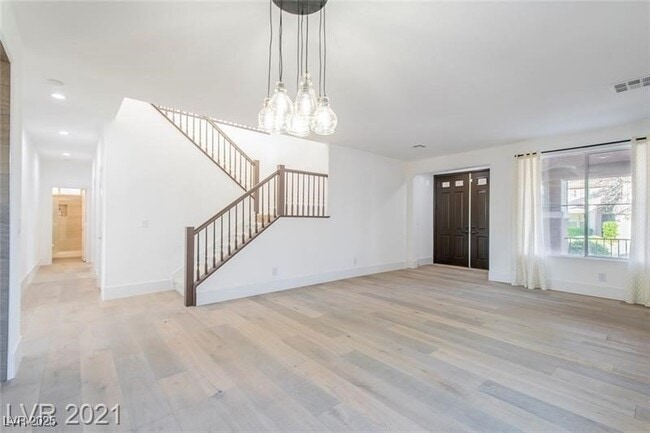 Building Photo - 3567 Fair Bluff St