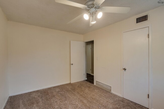 Building Photo - 5114 Fairway Blvd