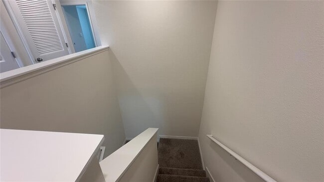 Building Photo - 5601 Brosnan Rd