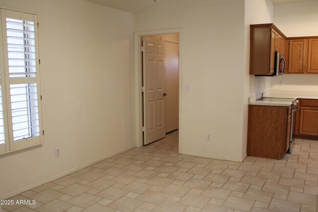 Building Photo - 14543 W Bison Path