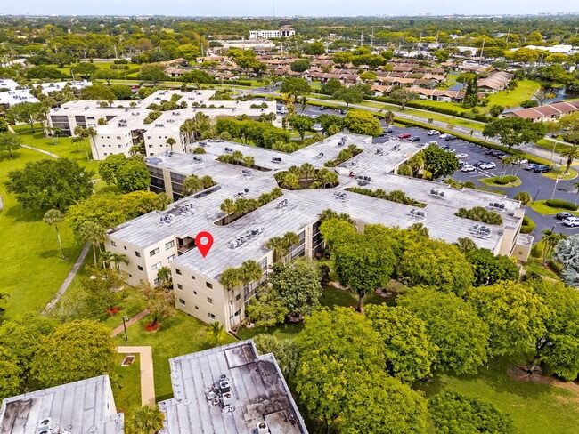 Building Photo - 5310 Las Verdes Cir