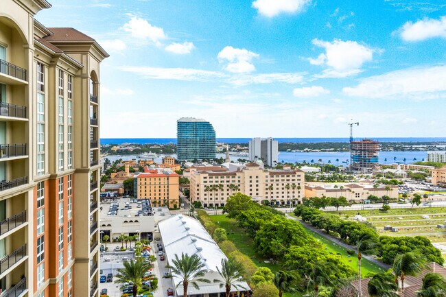 Building Photo - 550 Okeechobee Blvd