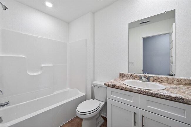 Building Photo - 6802 SW Dignity Ave