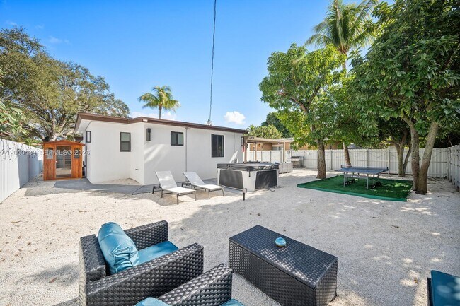 Building Photo - 11730 NW 3rd Ave