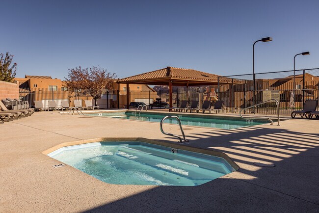 Building Photo - 3862 Desert Willow Cir