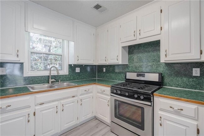 Building Photo - 3158 Parfait Pl