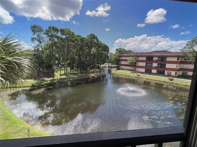 Building Photo - 2650 Countryside Blvd