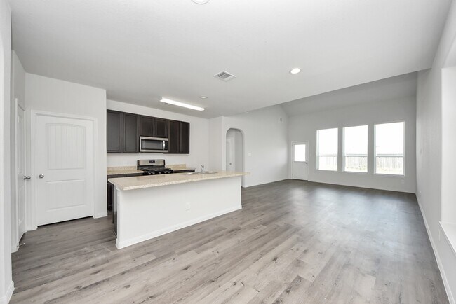 Building Photo - 4919 Purple Wisteria Ln