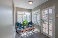 Building Photo - 722 Marquette Ave NW