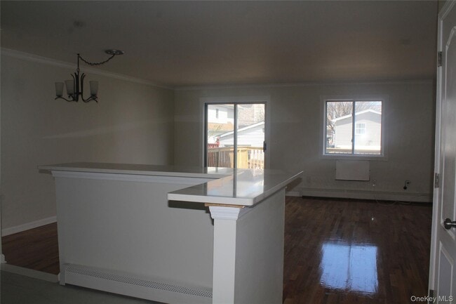 Building Photo - 274 Robinson Ave