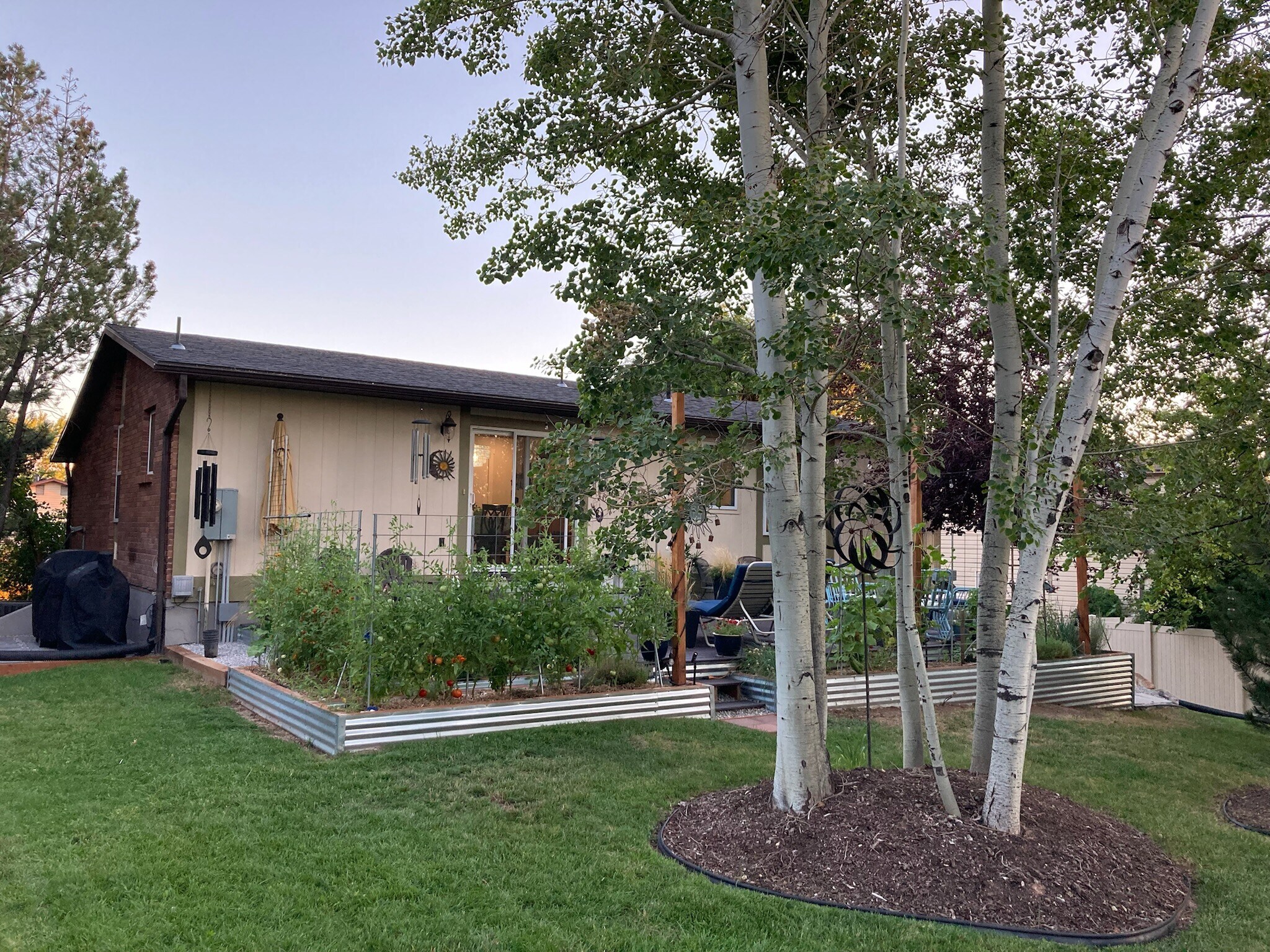 Building Photo - 1511 E 975 N