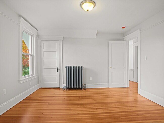 Building Photo - 29 Redfield Rd