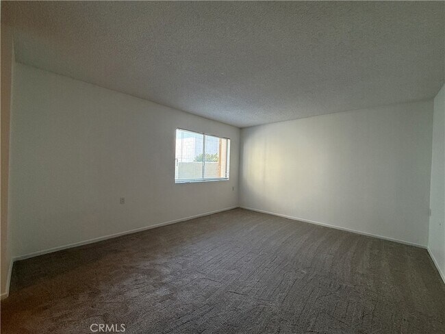 Building Photo - 3330 Bahia Blanca E