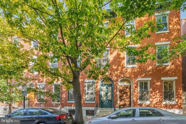 Building Photo - 2225 Mt Vernon St