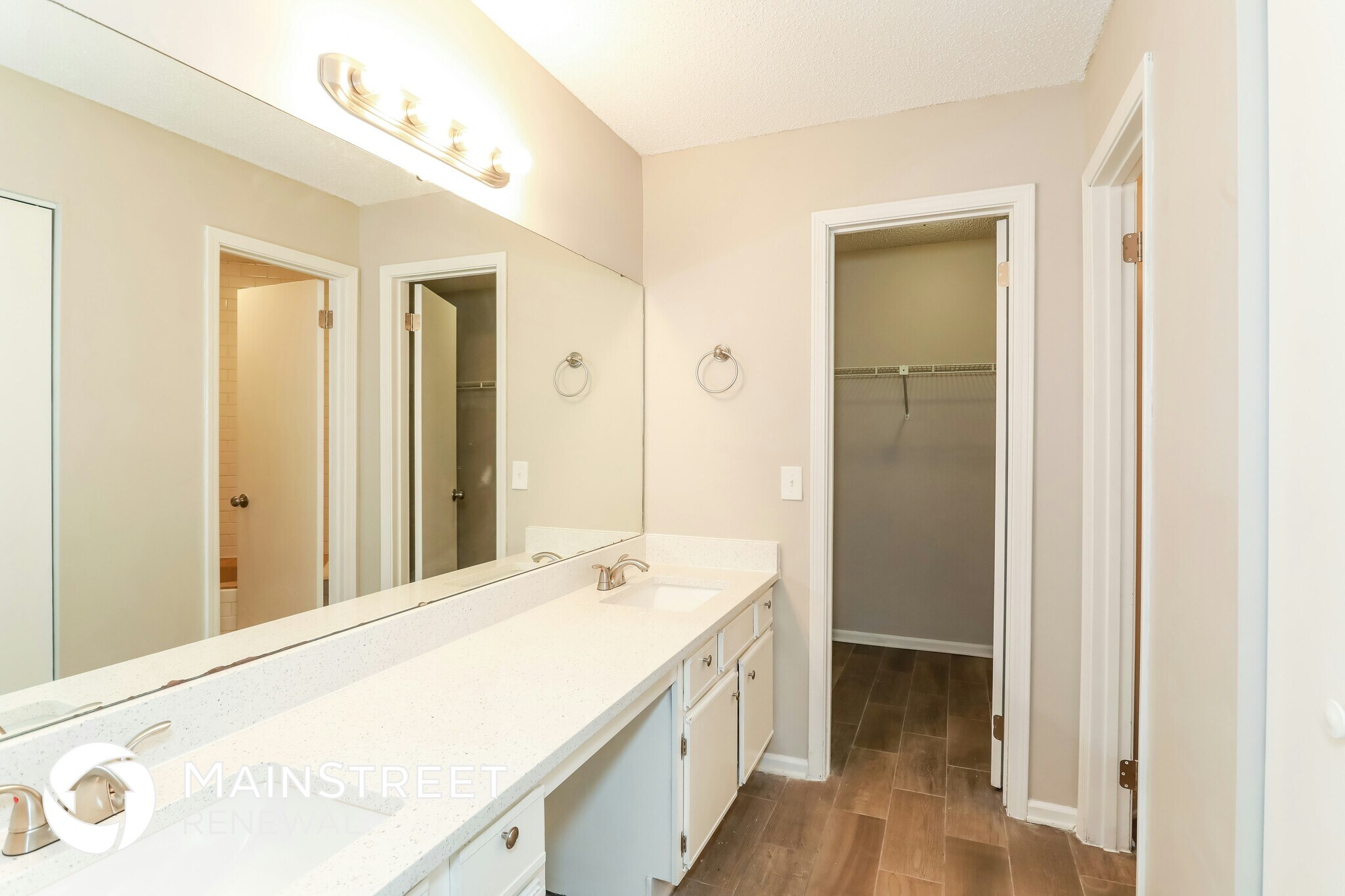 Building Photo - 6099 Blank Dr