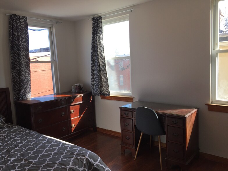 Second floor back bedroom - 505 North Washington Street