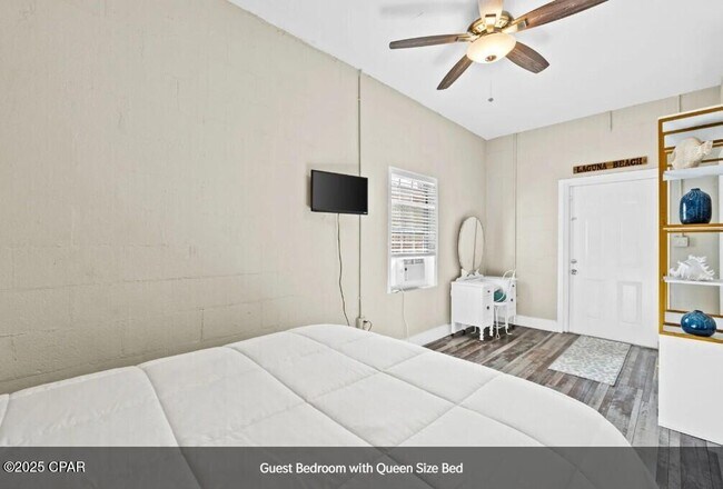 Building Photo - 204 Carol Pl