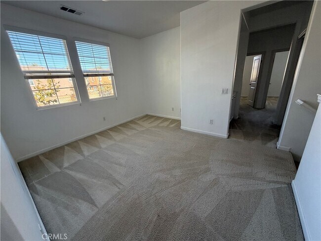 Building Photo - 3010 E Via Fiano