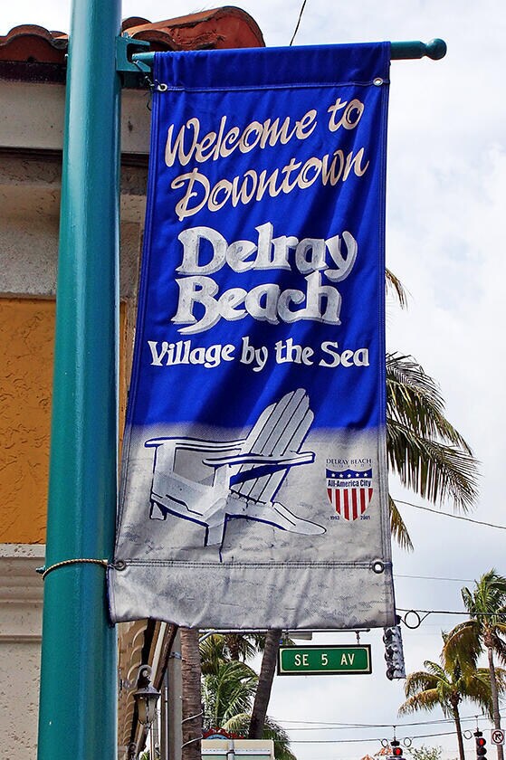 Building Photo - 1001 Crystal Way