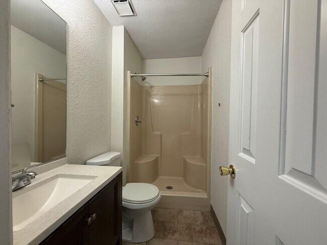 Building Photo - 1118 Hillock Crossing
