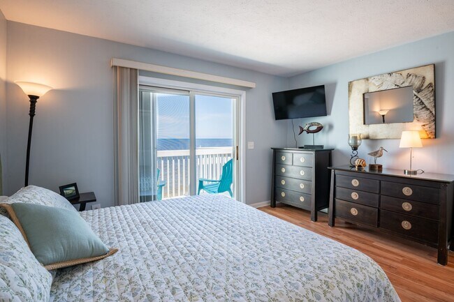 Building Photo - ALL-INCLUSIVE 95 DAYS FOR $95 A DAY DURING...