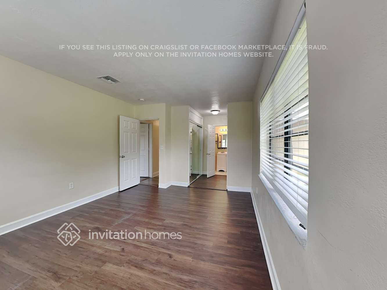 Building Photo - 6221 SW 62nd Terrace