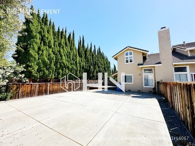 Building Photo - 418 Moretti Ln
