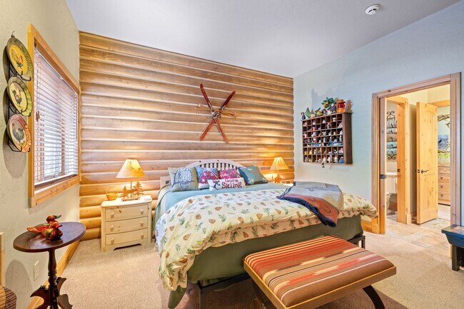 Building Photo - New to the market!  Log home in Frisco!  L...