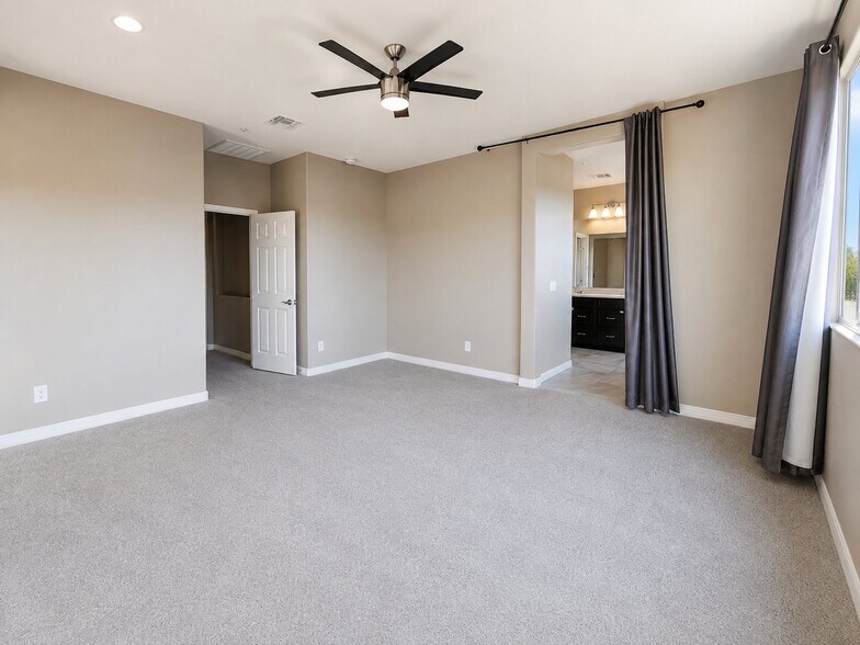Building Photo - 3693 E Rakestraw Ln