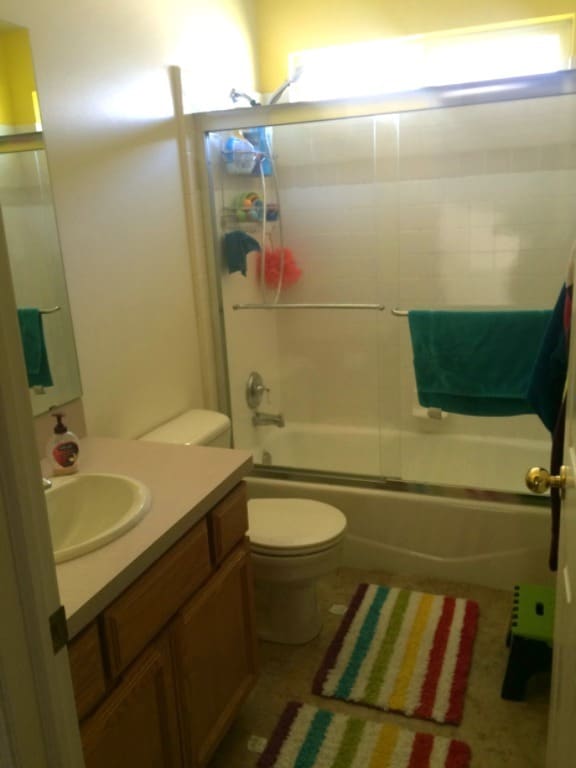 Building Photo - 2258 W 5700 S