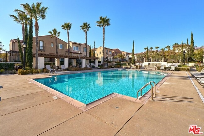 Building Photo - 20285 Avenida Paloma