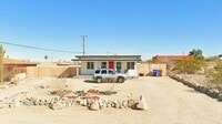Building Photo - Charming 1 Bedroom 1 Bathroom Home