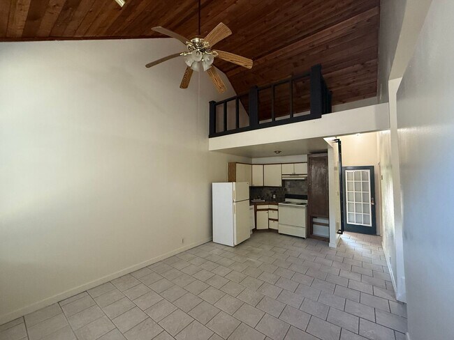 Building Photo - 8464 Bayou Fountain Ave