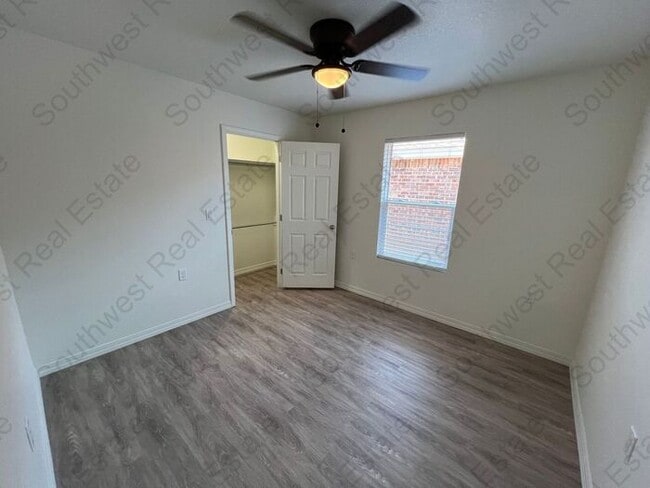 Building Photo - Brand New 2 bedroom 2 bath Duplex- ALL BIL...