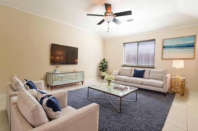 Building Photo - 5223 Jordan Ridge Dr