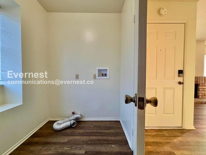 Building Photo - 27271 Prominence Rd