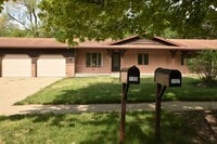 Building Photo - 1155 N Hampton Dr NE