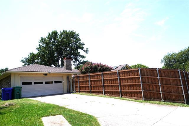 Building Photo - 2721 Timberleaf Dr