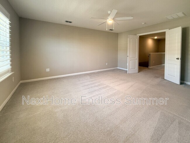 Building Photo - 2561 High Marsh Ct
