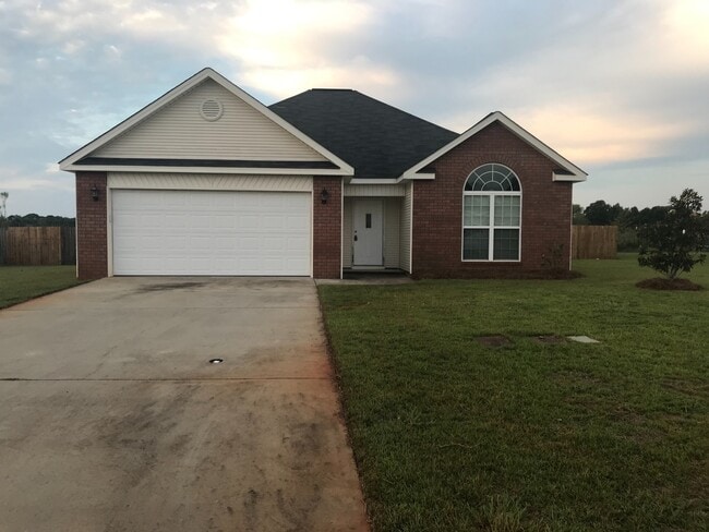 Primary Photo - 125 Gage Dr