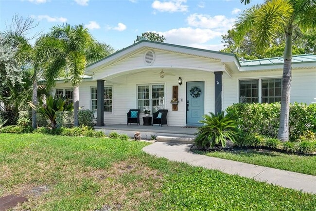 Building Photo - 759 Lantana Ave